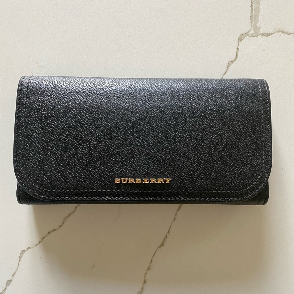 Burberry Wallet/Clutch Black Women’s